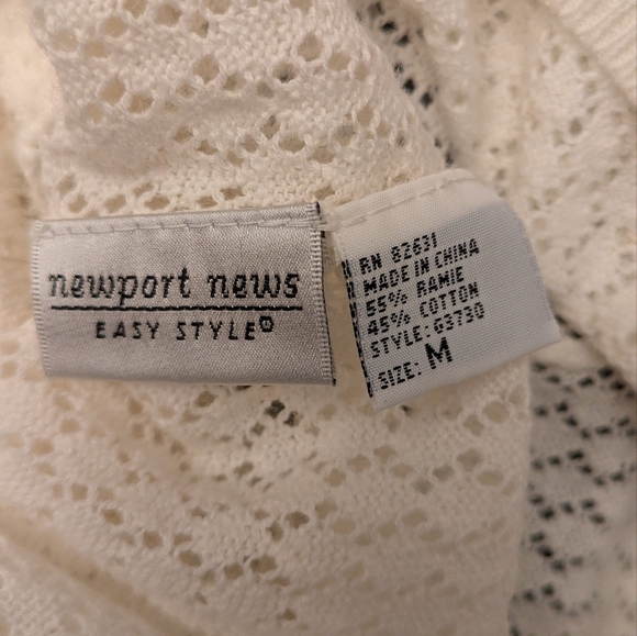 90s Crochet Sequin Cream Floral Top - Picture 5 of 8